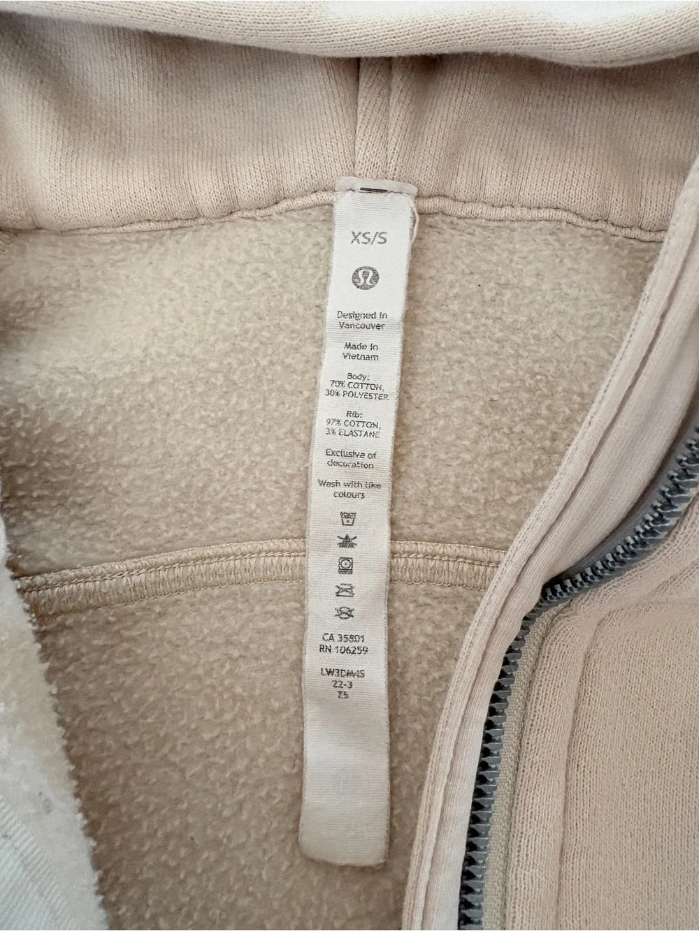 lululemon athletica Light Beige Half Zip